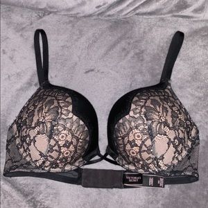 *ON HOLD* Victoria’s Secret Bombshell Bra